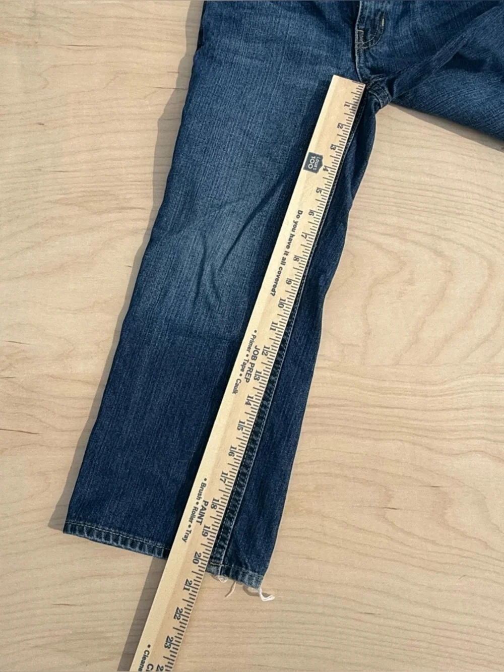 Old Navy Loose Fit Jeans Boys Medium Wash Denim Straight size 6 Regular